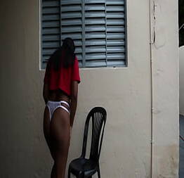 Casada gravou pro corno pedindo no cuzinho | caiu caindo |caiu